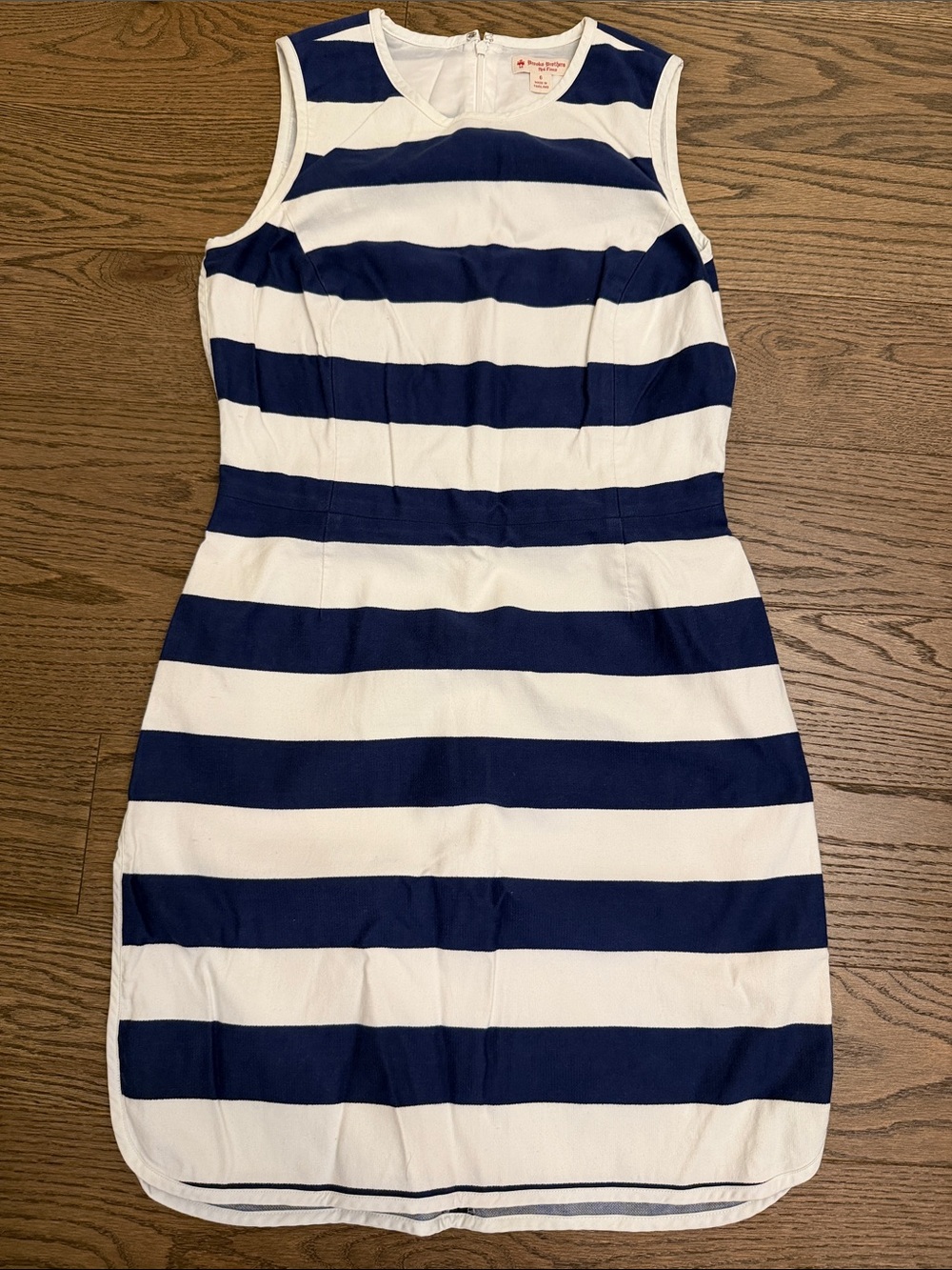 EUC Brooks Brothers Navy and White Striped Sleeveless Sheath Dress